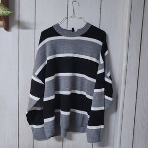 H&M Striped Gray and Black Oversized Crewneck Sweater Size L